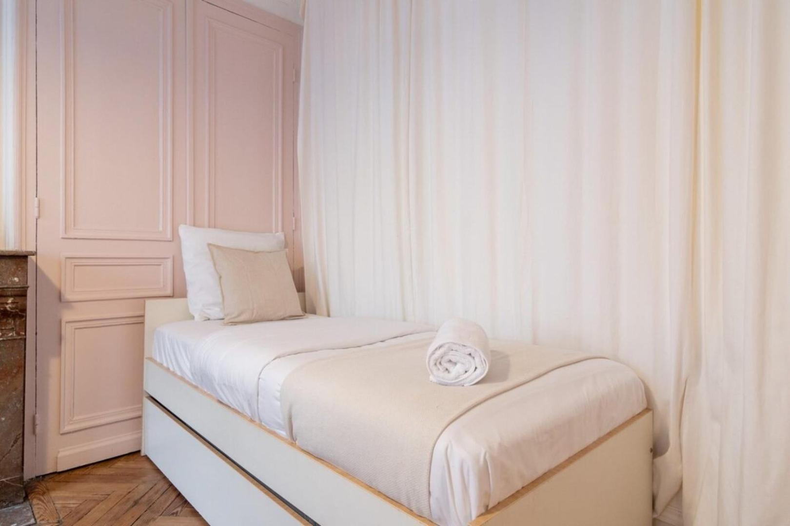 Lille Hypercentre -Appartement 2Ch, 5P ภายนอก รูปภาพ