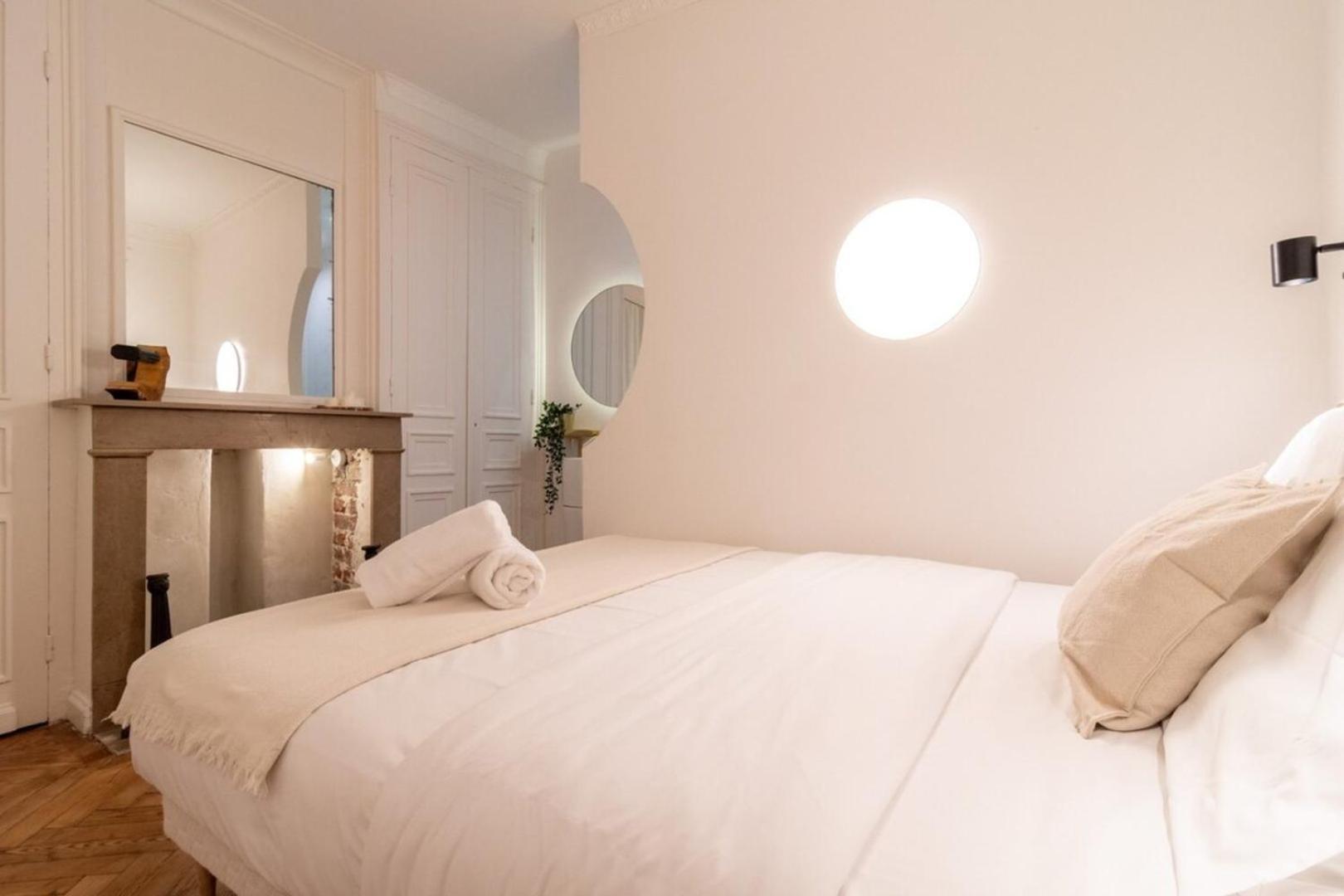 Lille Hypercentre -Appartement 2Ch, 5P ภายนอก รูปภาพ